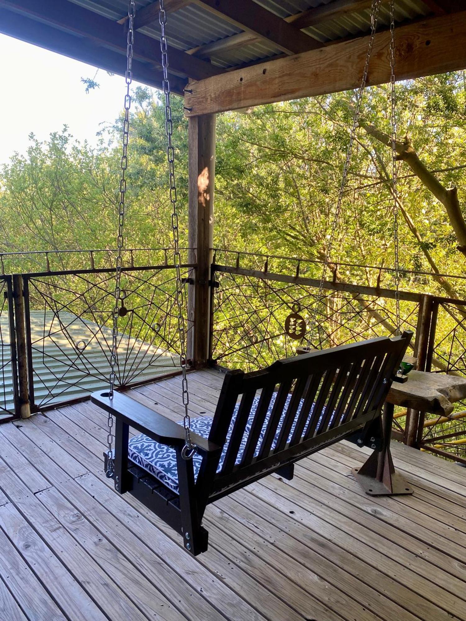 Sutton Spring Art Retreats Apartment Дейлсфорд Стая снимка
